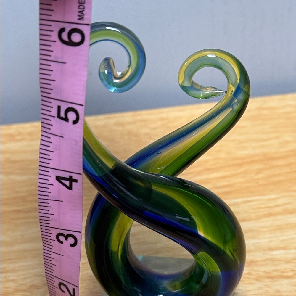 Elegant Twisting Glass Sculpture in Blue and Green - Picture 11 of 17